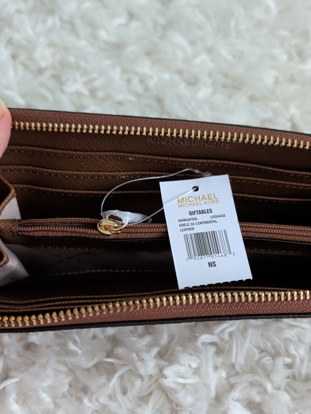 NWT Michael Kors Brown Leather Zip Around Wallet - Picture 5 of 9
